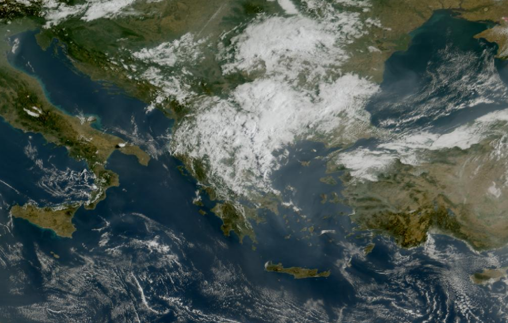 Τελευταία δορυφορική εικόνα νεφοκάλυψης