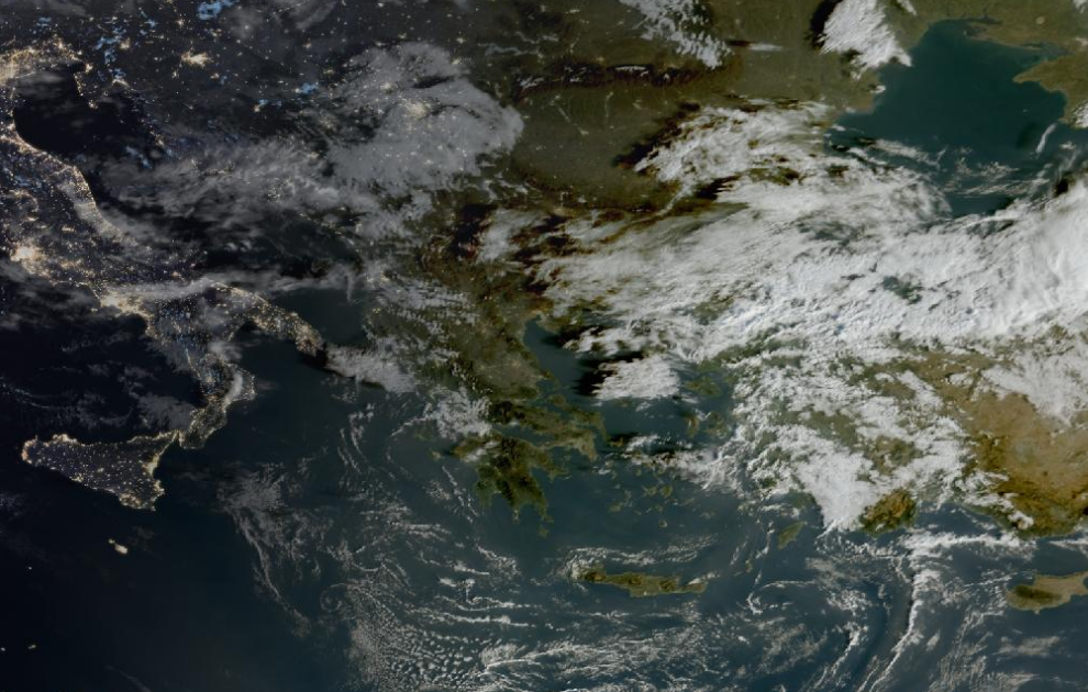 Τελευταία δορυφορική εικόνα νεφοκάλυψης Τελευταία δορυφορική εικόνα νεφοκάλυψης