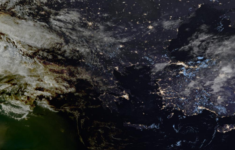 Τελευταία δορυφορική εικόνα νεφοκάλυψης Τελευταία δορυφορική εικόνα νεφοκάλυψης