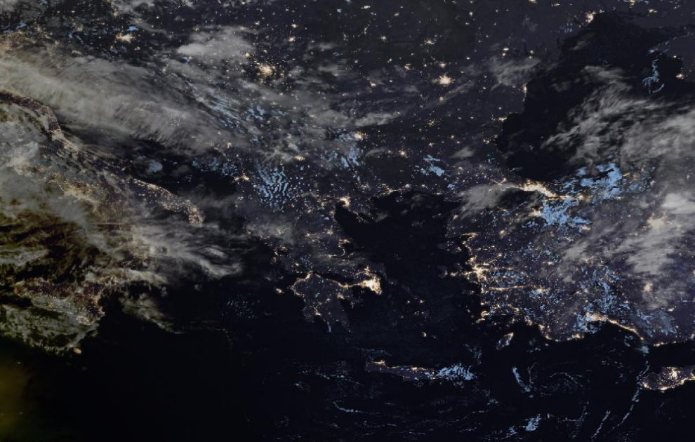 Τελευταία δορυφορική εικόνα νεφοκάλυψης Τελευταία δορυφορική εικόνα νεφοκάλυψης