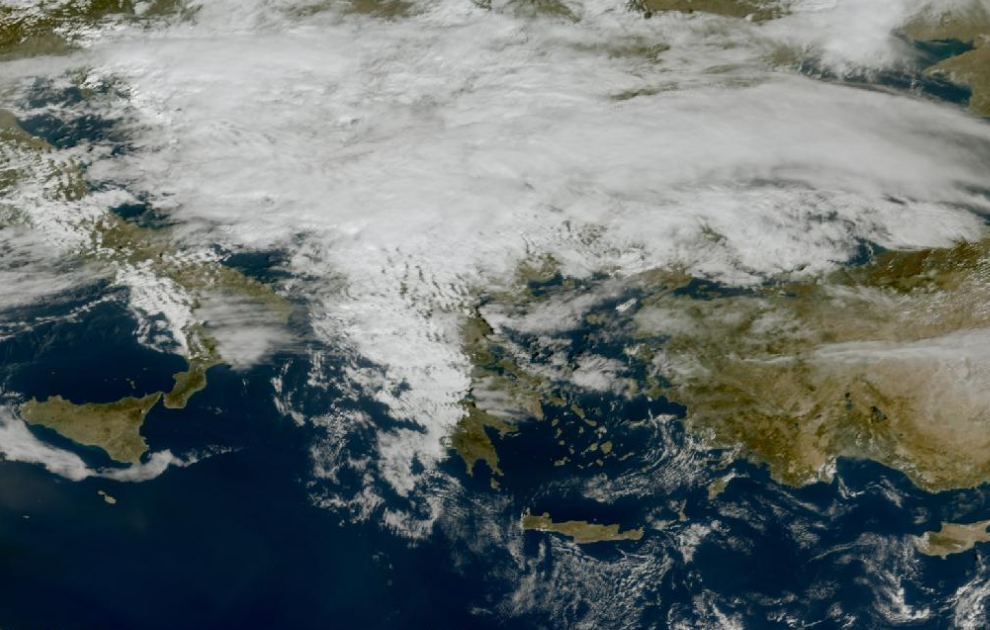 Τελευταία δορυφορική εικόνα νεφοκάλυψης Τελευταία δορυφορική εικόνα νεφοκάλυψης