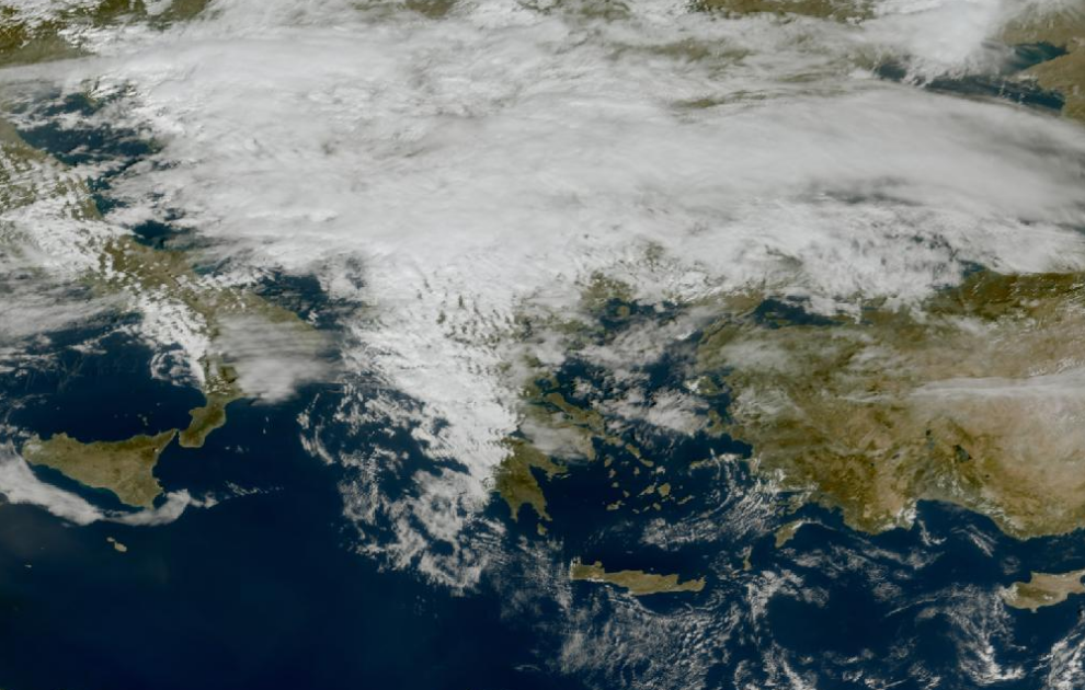 Τελευταία δορυφορική εικόνα νεφοκάλυψης Τελευταία δορυφορική εικόνα νεφοκάλυψης