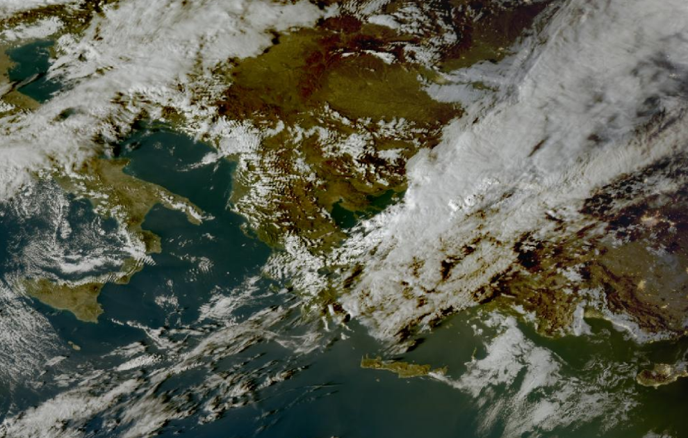 Τελευταία δορυφορική εικόνα νεφοκάλυψης