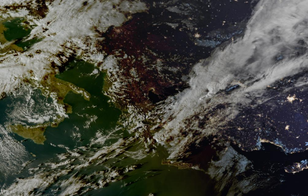 Τελευταία δορυφορική εικόνα νεφοκάλυψης Τελευταία δορυφορική εικόνα νεφοκάλυψης