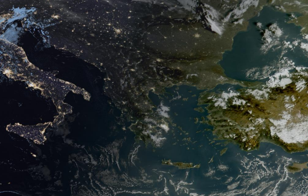 Τελευταία δορυφορική εικόνα νεφοκάλυψης Τελευταία δορυφορική εικόνα νεφοκάλυψης