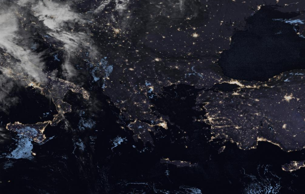 Τελευταία δορυφορική εικόνα νεφοκάλυψης Τελευταία δορυφορική εικόνα νεφοκάλυψης