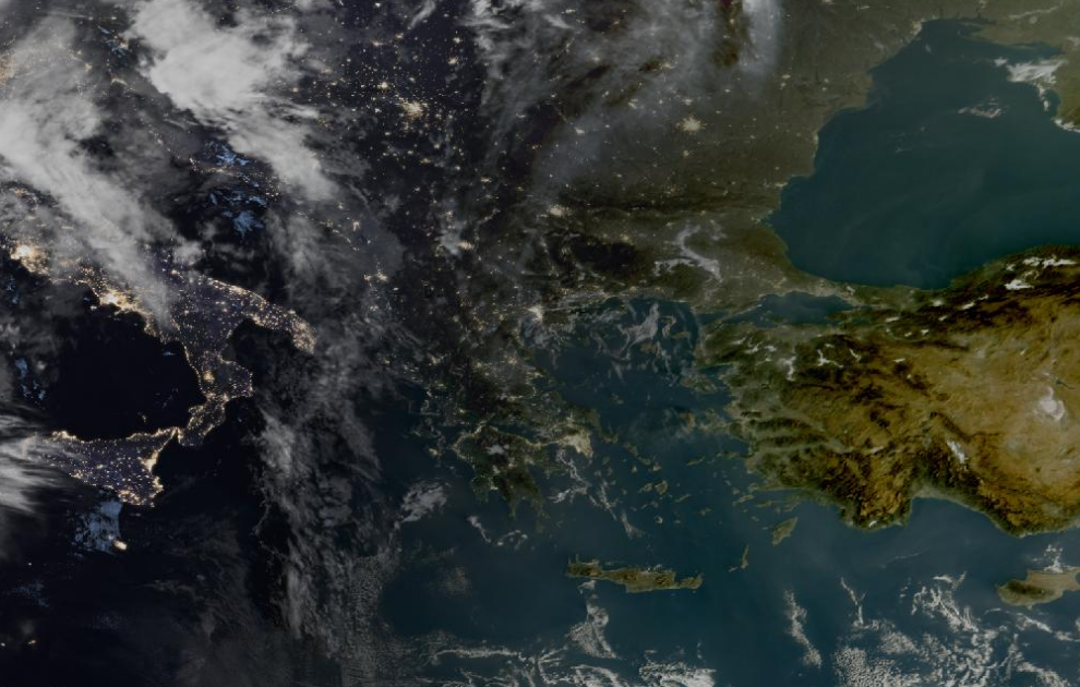 Τελευταία δορυφορική εικόνα νεφοκάλυψης Τελευταία δορυφορική εικόνα νεφοκάλυψης