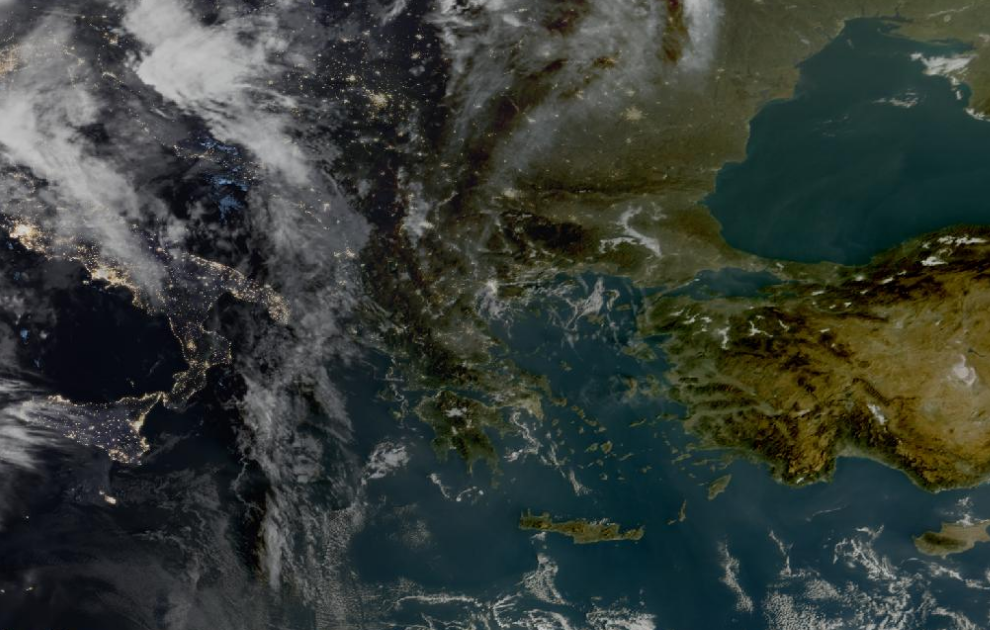 Τελευταία δορυφορική εικόνα νεφοκάλυψης Τελευταία δορυφορική εικόνα νεφοκάλυψης