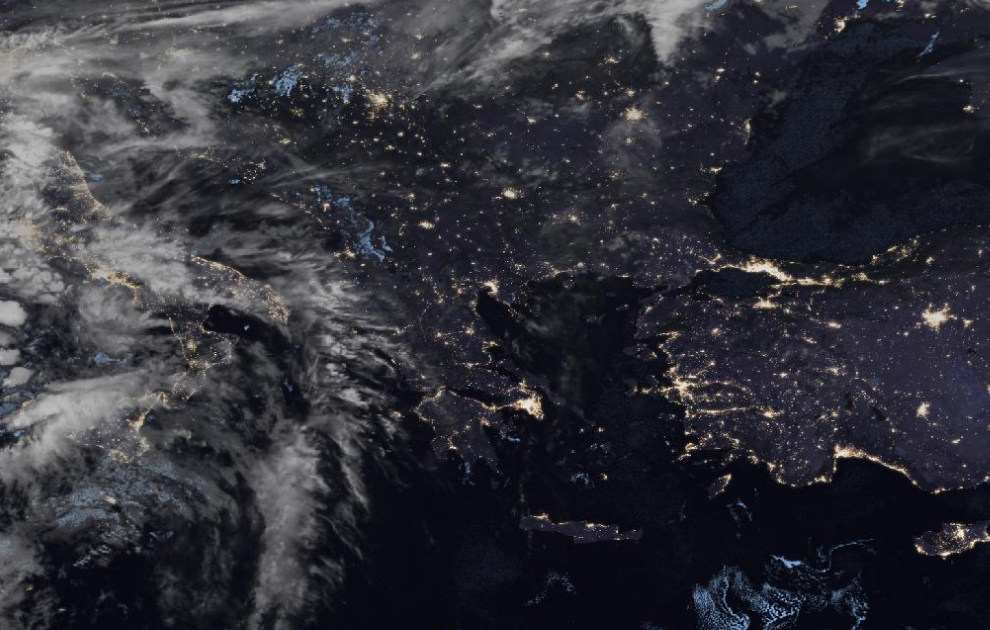 Τελευταία δορυφορική εικόνα νεφοκάλυψης Τελευταία δορυφορική εικόνα νεφοκάλυψης