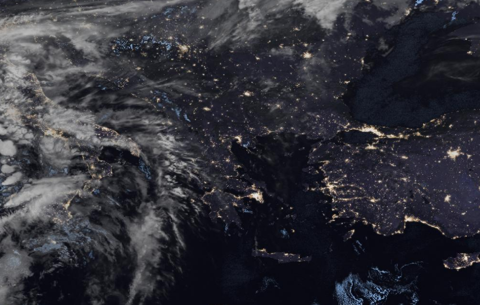 Τελευταία δορυφορική εικόνα νεφοκάλυψης Τελευταία δορυφορική εικόνα νεφοκάλυψης