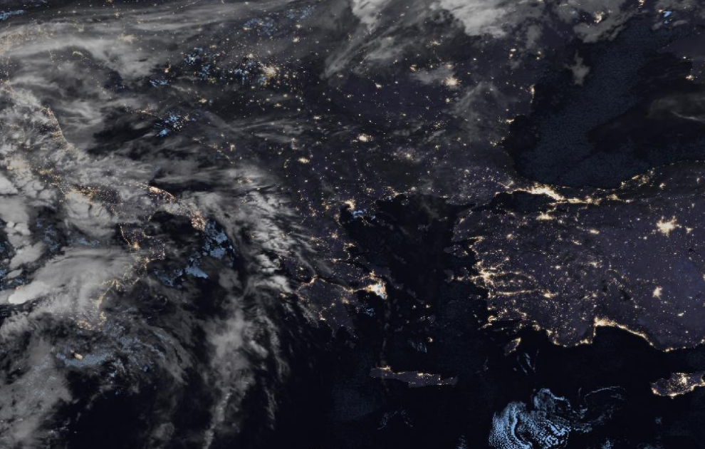 Τελευταία δορυφορική εικόνα νεφοκάλυψης Τελευταία δορυφορική εικόνα νεφοκάλυψης