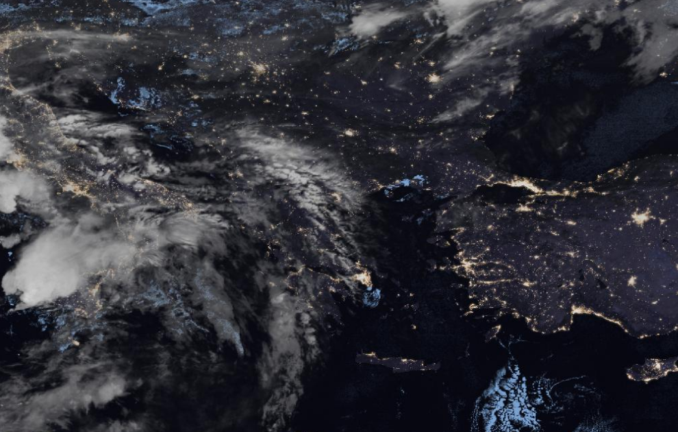 Τελευταία δορυφορική εικόνα νεφοκάλυψης Τελευταία δορυφορική εικόνα νεφοκάλυψης