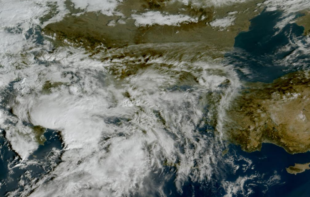 Τελευταία δορυφορική εικόνα νεφοκάλυψης Τελευταία δορυφορική εικόνα νεφοκάλυψης