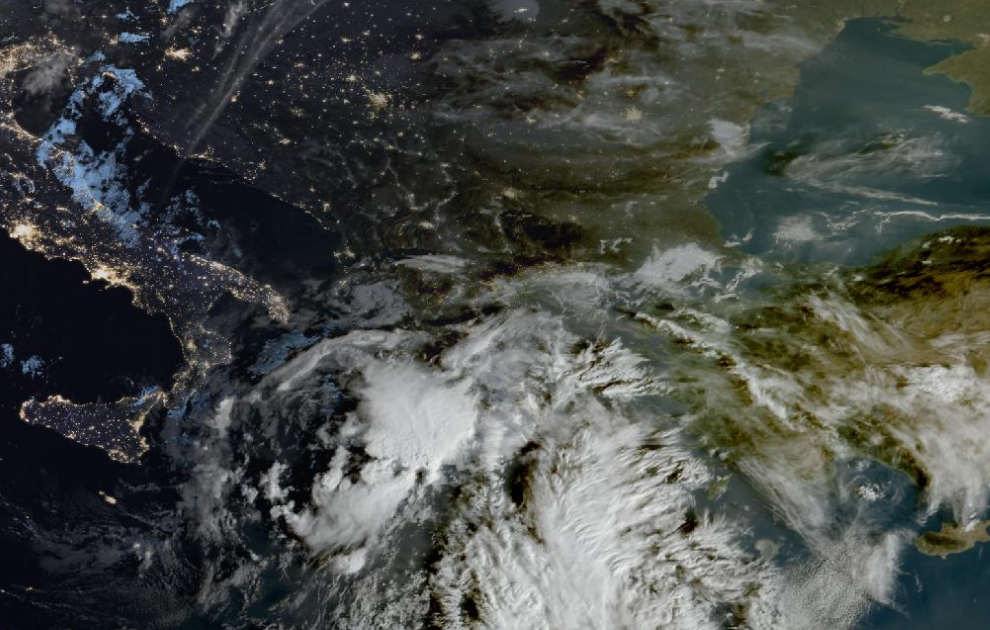 Τελευταία δορυφορική εικόνα νεφοκάλυψης Τελευταία δορυφορική εικόνα νεφοκάλυψης