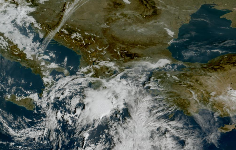 Τελευταία δορυφορική εικόνα νεφοκάλυψης Τελευταία δορυφορική εικόνα νεφοκάλυψης