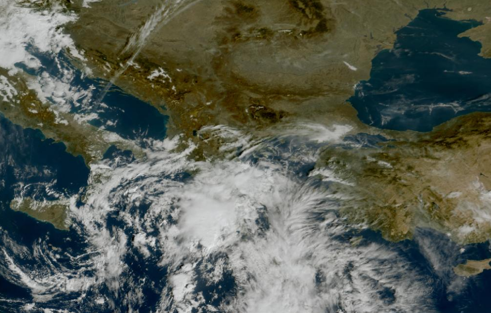 Τελευταία δορυφορική εικόνα νεφοκάλυψης Τελευταία δορυφορική εικόνα νεφοκάλυψης