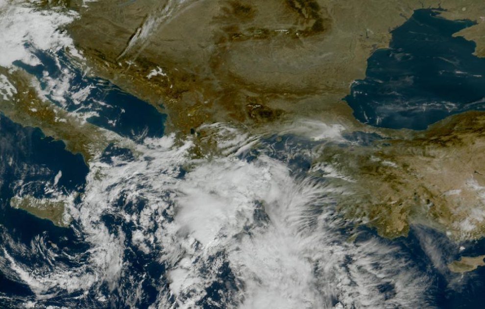 Τελευταία δορυφορική εικόνα νεφοκάλυψης Τελευταία δορυφορική εικόνα νεφοκάλυψης