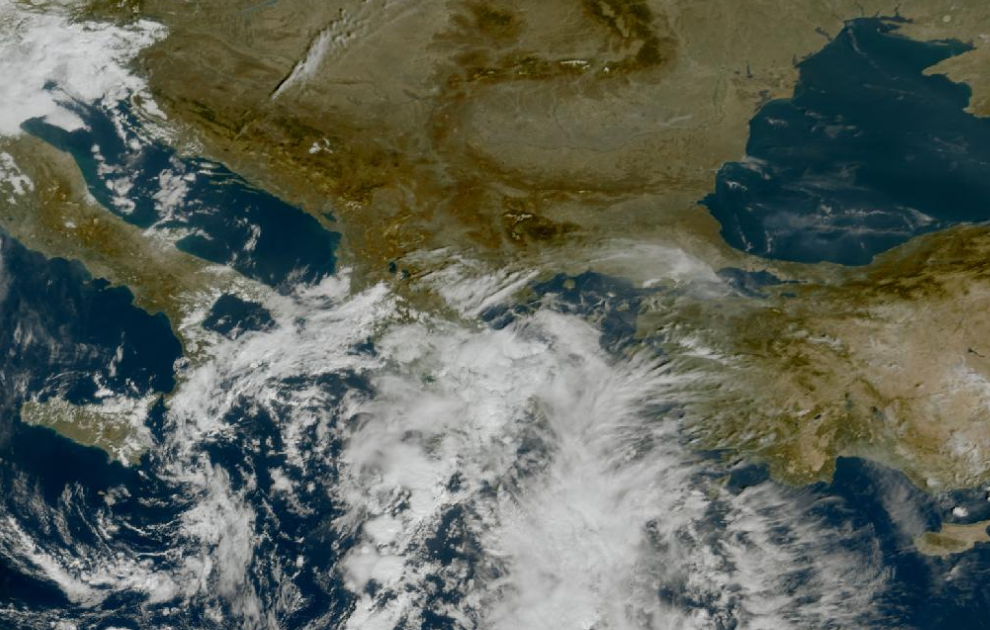 Τελευταία δορυφορική εικόνα νεφοκάλυψης Τελευταία δορυφορική εικόνα νεφοκάλυψης