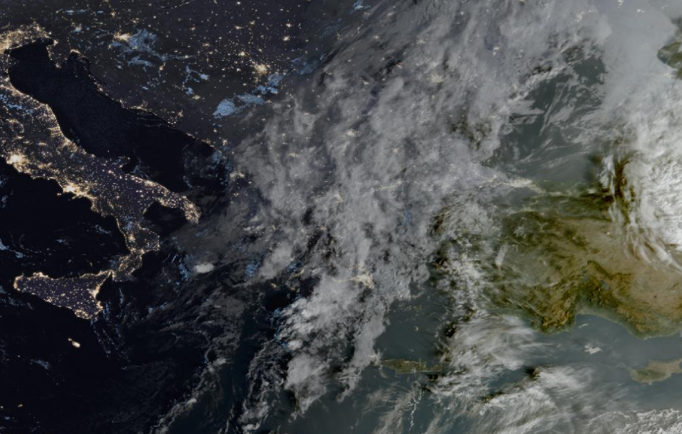 Τελευταία δορυφορική εικόνα νεφοκάλυψης