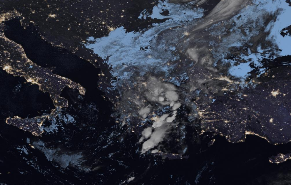 Τελευταία δορυφορική εικόνα νεφοκάλυψης