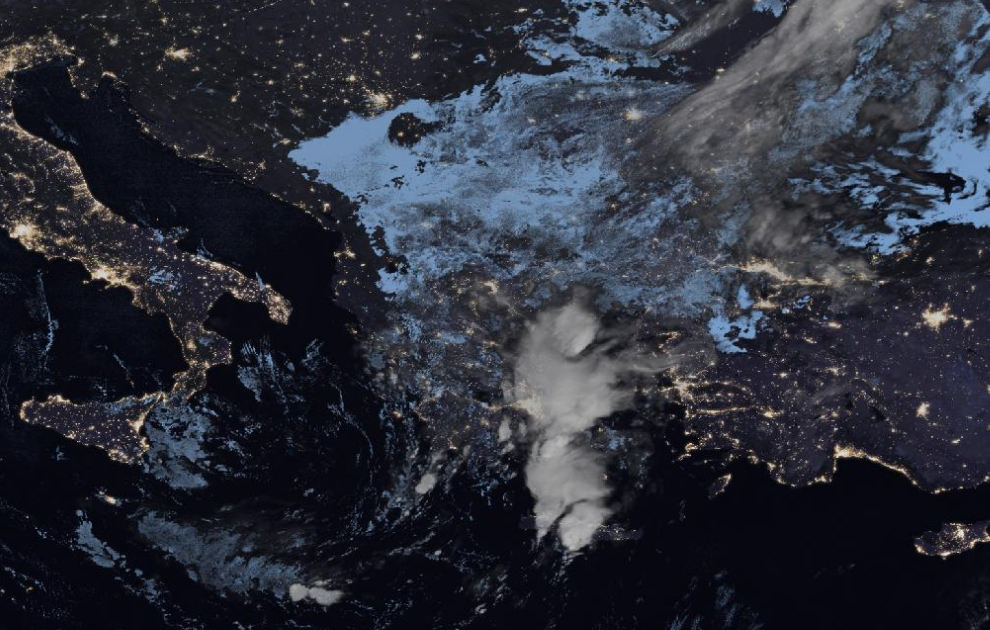 Τελευταία δορυφορική εικόνα νεφοκάλυψης