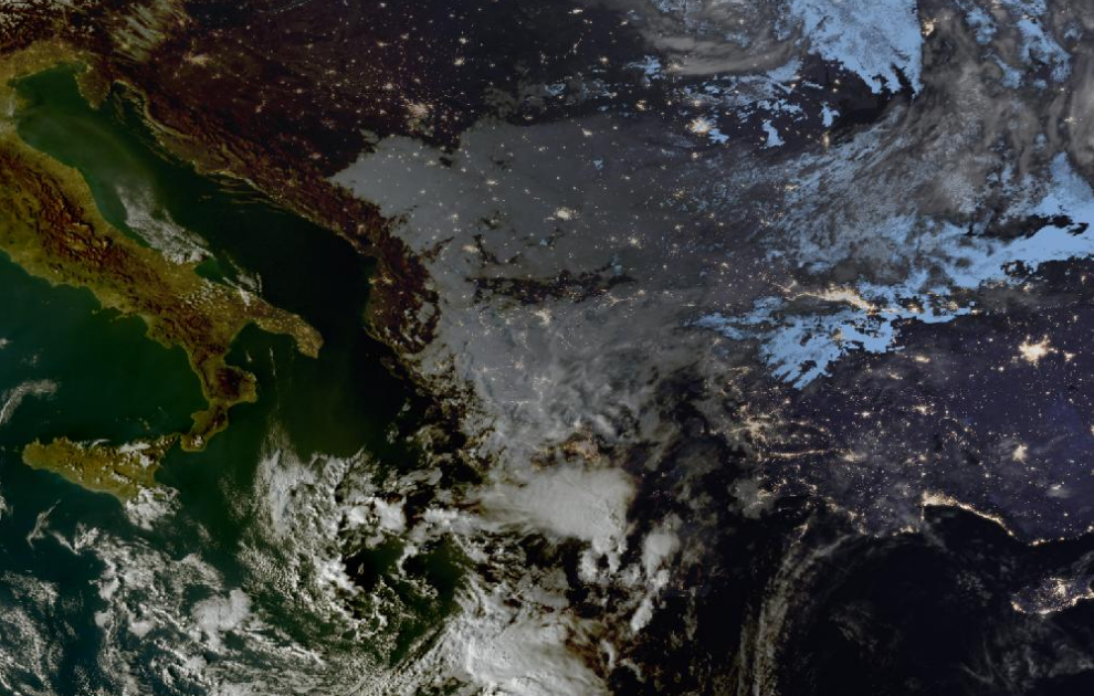 Τελευταία δορυφορική εικόνα νεφοκάλυψης