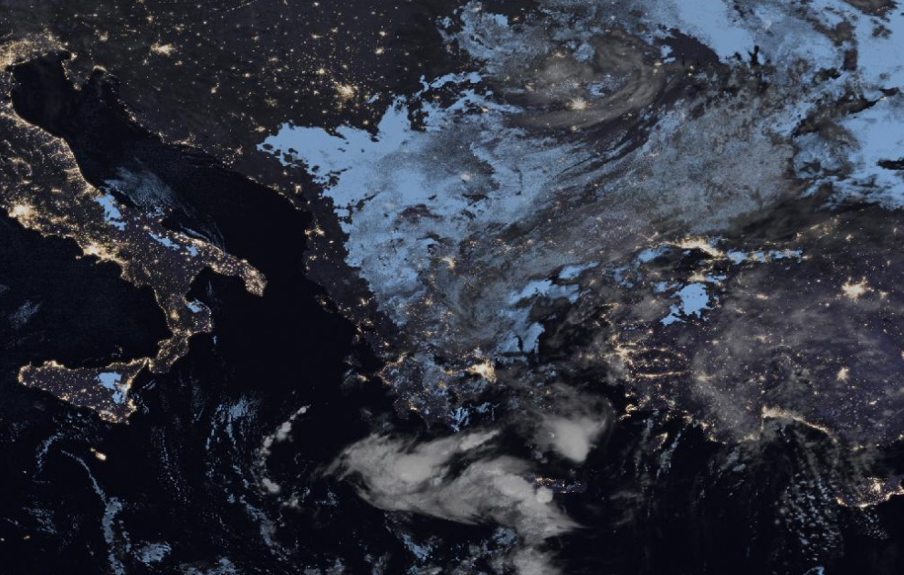 Τελευταία δορυφορική εικόνα νεφοκάλυψης