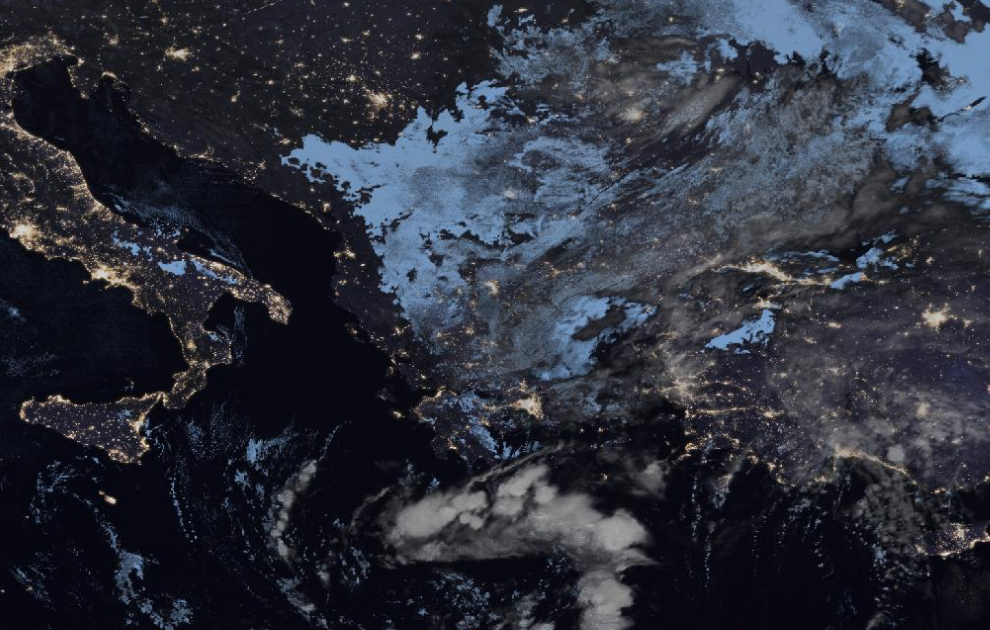 Τελευταία δορυφορική εικόνα νεφοκάλυψης