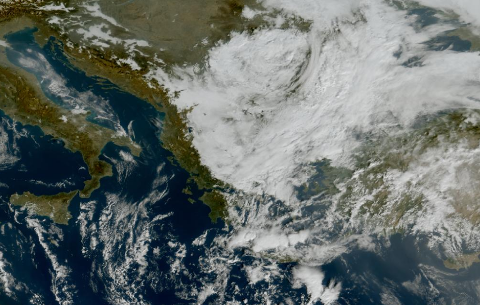 Τελευταία δορυφορική εικόνα νεφοκάλυψης