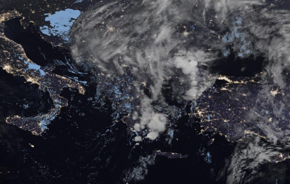 Τελευταία δορυφορική εικόνα νεφοκάλυψης