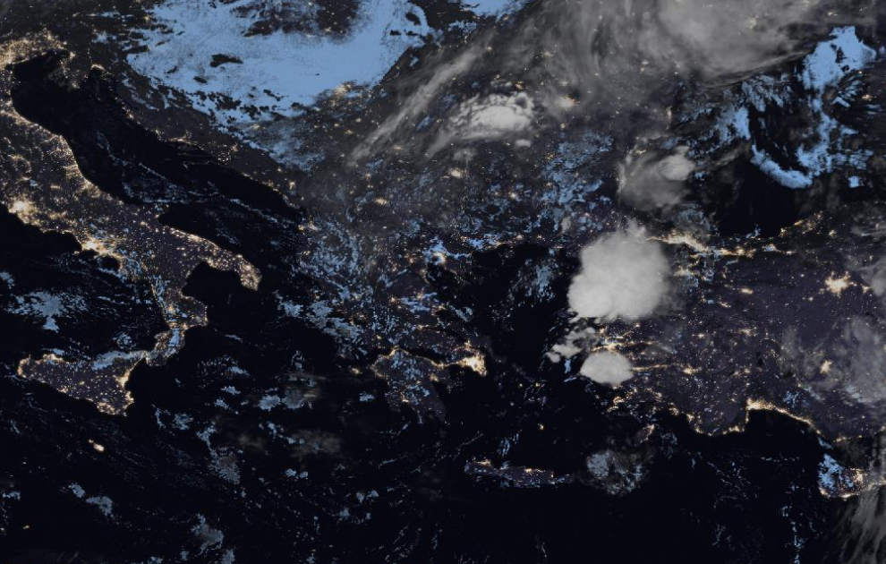 Τελευταία δορυφορική εικόνα νεφοκάλυψης