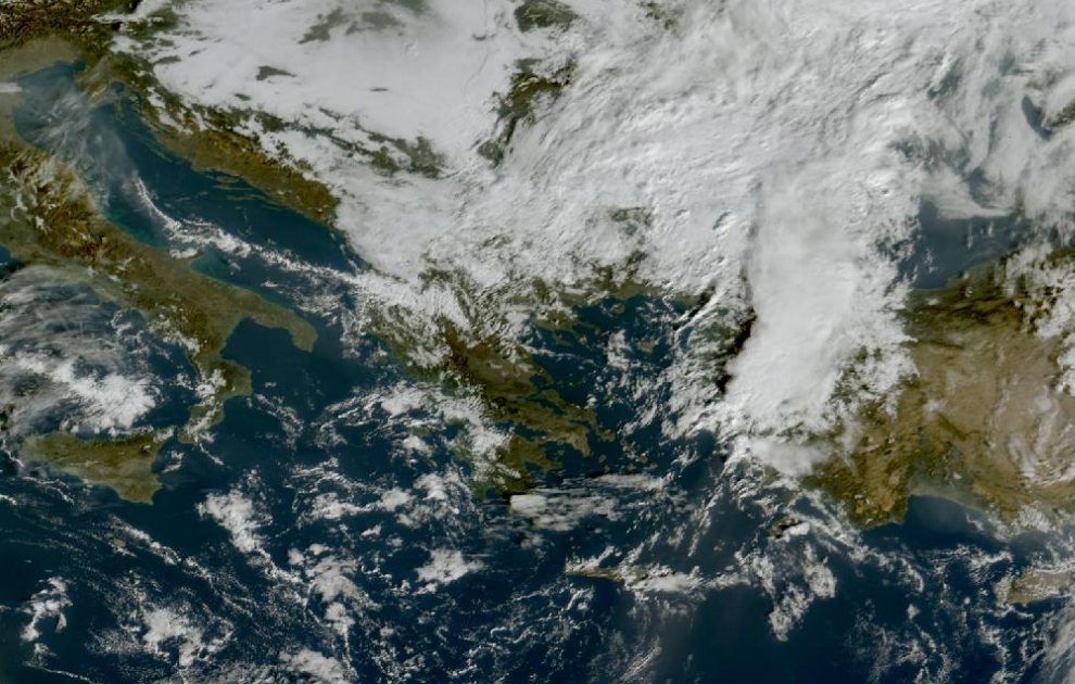 Τελευταία δορυφορική εικόνα νεφοκάλυψης