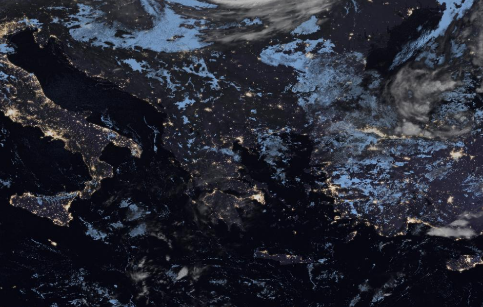 Τελευταία δορυφορική εικόνα νεφοκάλυψης