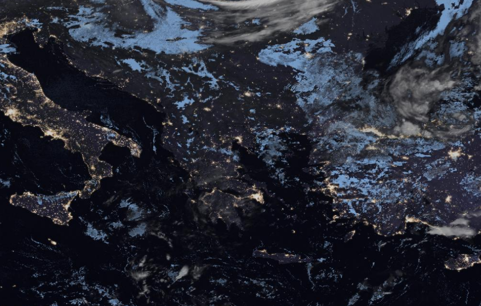 Τελευταία δορυφορική εικόνα νεφοκάλυψης