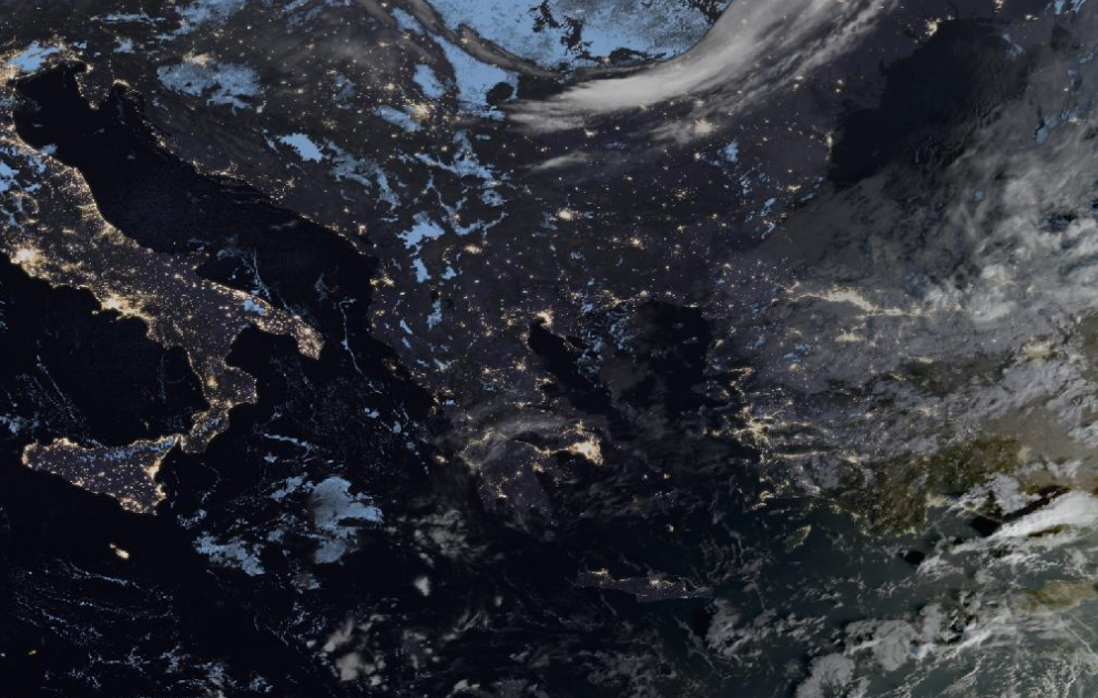 Τελευταία δορυφορική εικόνα νεφοκάλυψης