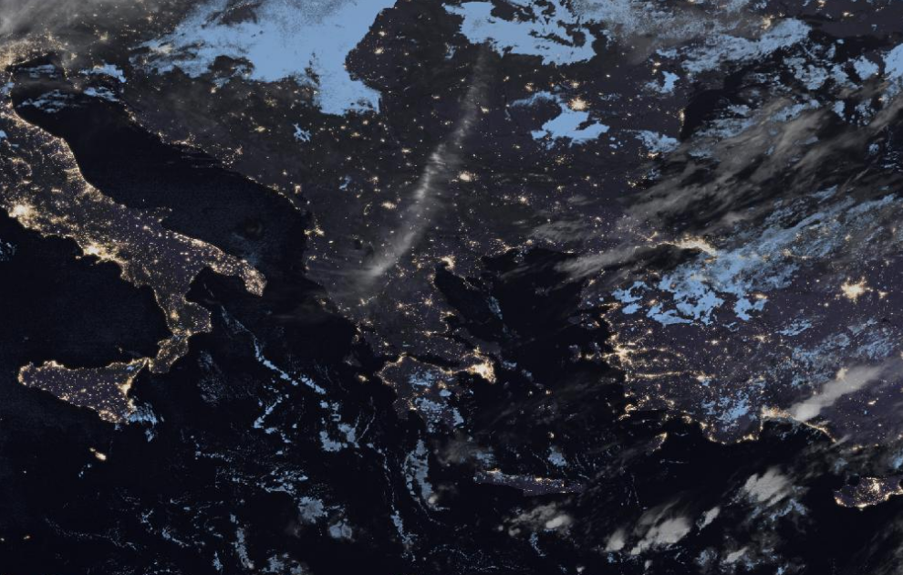 Τελευταία δορυφορική εικόνα νεφοκάλυψης