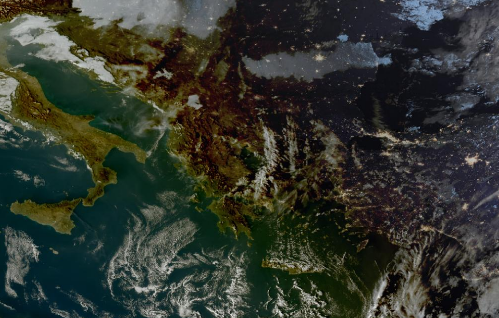 Τελευταία δορυφορική εικόνα νεφοκάλυψης