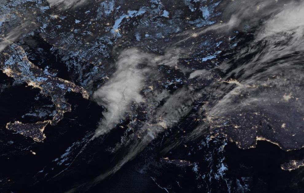 Τελευταία δορυφορική εικόνα νεφοκάλυψης