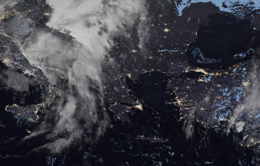 Τελευταία δορυφορική εικόνα νεφοκάλυψης