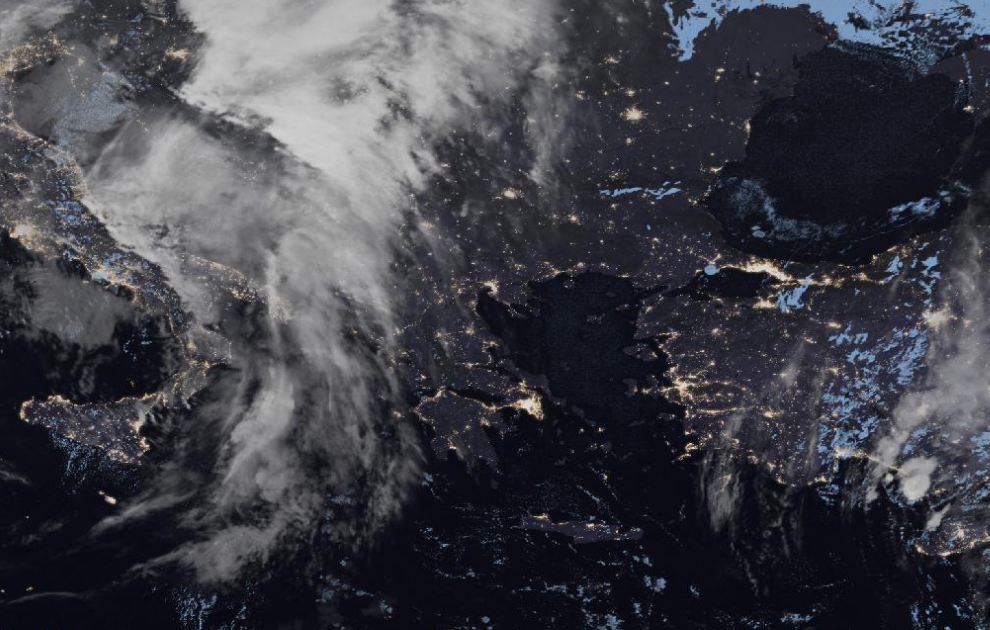 Τελευταία δορυφορική εικόνα νεφοκάλυψης