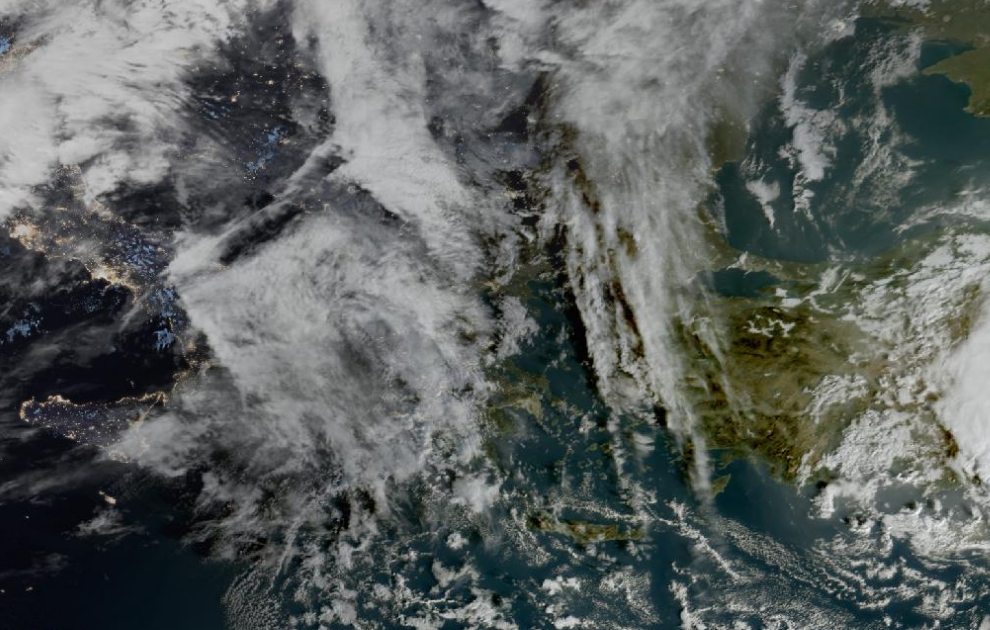 Τελευταία δορυφορική εικόνα νεφοκάλυψης