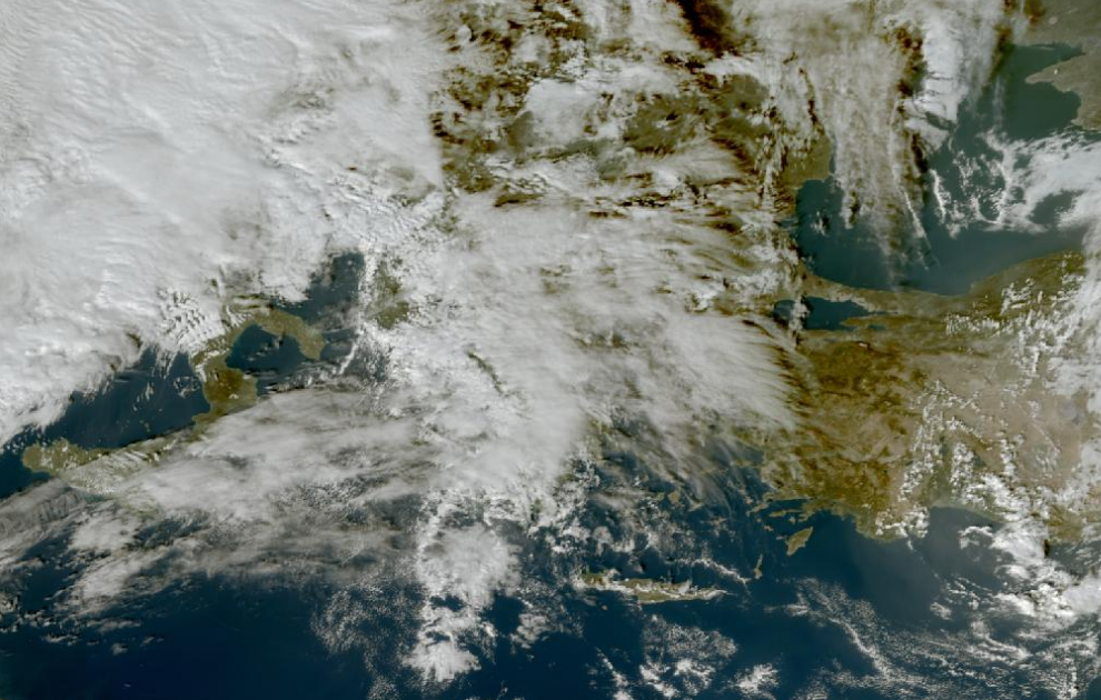 Τελευταία δορυφορική εικόνα νεφοκάλυψης