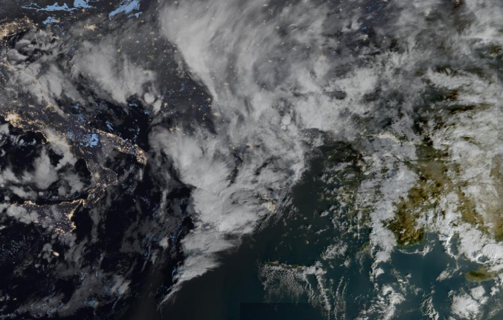 Τελευταία δορυφορική εικόνα νεφοκάλυψης