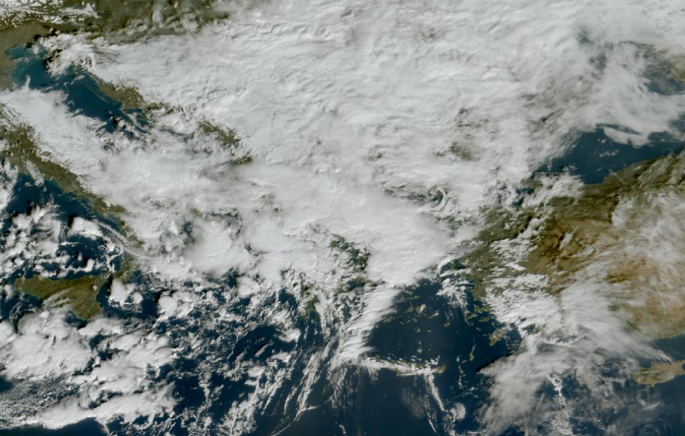 Τελευταία δορυφορική εικόνα νεφοκάλυψης