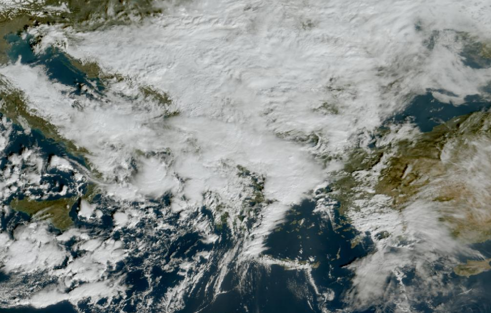 Τελευταία δορυφορική εικόνα νεφοκάλυψης