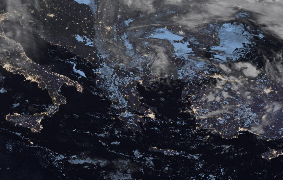 Τελευταία δορυφορική εικόνα νεφοκάλυψης