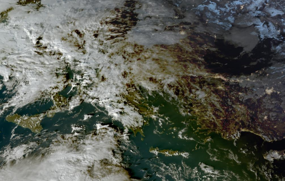 Τελευταία δορυφορική εικόνα νεφοκάλυψης