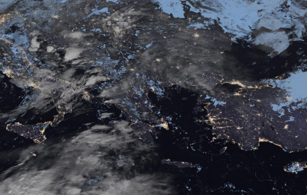 Τελευταία δορυφορική εικόνα νεφοκάλυψης