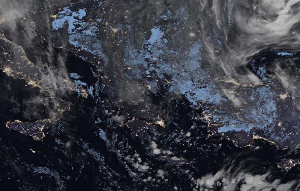 Τελευταία δορυφορική εικόνα νεφοκάλυψης