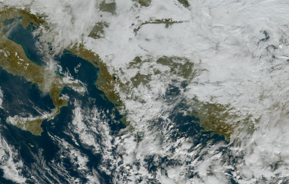 Τελευταία δορυφορική εικόνα νεφοκάλυψης